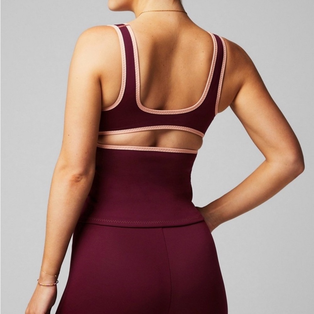 Fabletics NWT Merlot & St Tropez Coral Barrier Scuba Tank Top Size Large